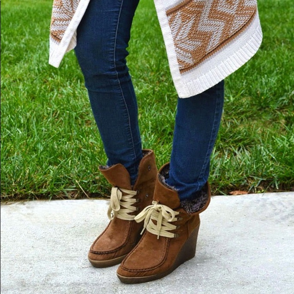 Mossimo supply co faux fur wedge booties